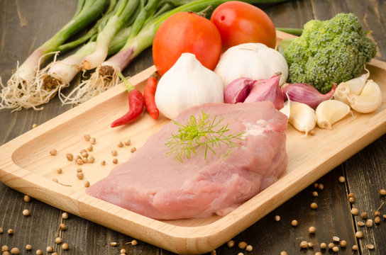 Raw pork for cooking with vegetable