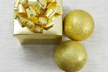 gold box