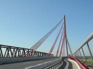 Fototapeta na wymiar Niederrheinbrücke bei Wesel