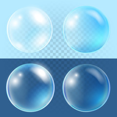 Fototapeta na wymiar Set of transparent vector bubbles