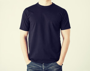Fototapeta premium man in blank t-shirt