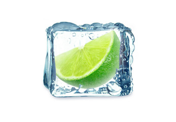 lime and ice © slawek_zelasko
