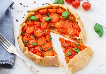 Cherry tomato tart