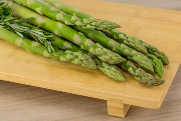 Raw asparagus