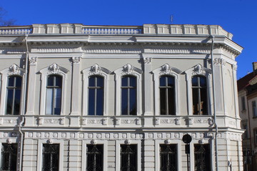 Fototapeta na wymiar Building in the city center