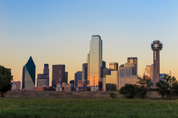Fototapeta na wymiar Dallas City skyline at twilight