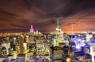 Fototapeta na wymiar View of New York night with cloudy sky.