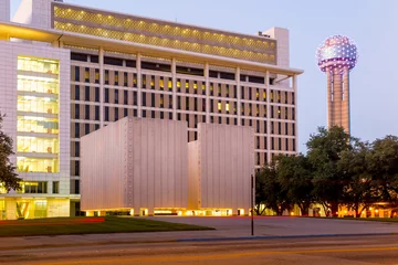Tragetasche John F. Kennedy Memorial Plaza in Dallas © f11photo