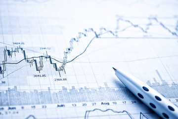 Showing business and financial report