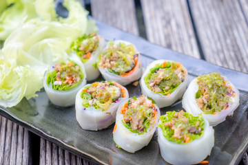 thai style spicy sushi roll