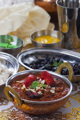 indisches Chickencurry in einem Topf