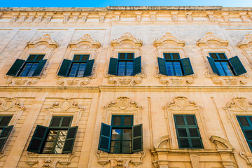 Façade d'immeuble à La Valette, Malte