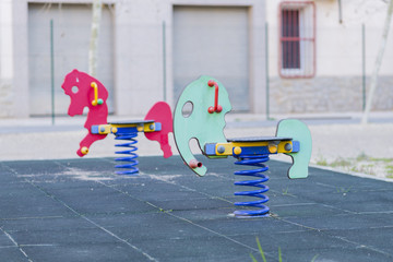 Columpios para niños.