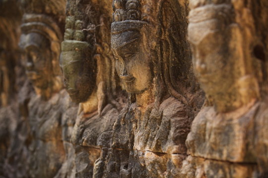 Khmerskie płaskorzeźby