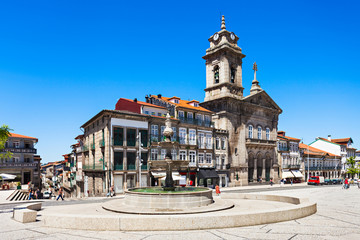 Toural Square, Guimaraes © saiko3p