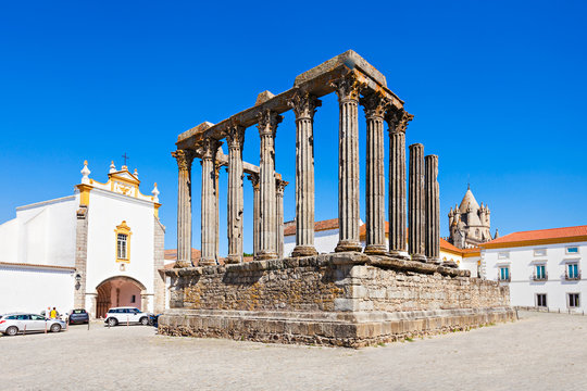 Roman Temple, Evora