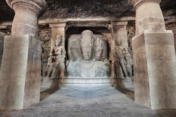 Obraz premium Elephanta Island caves
