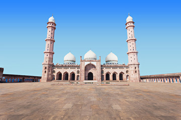 Fototapeta premium Taj-Ul-Masajid mosque