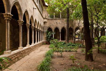 Cloister of Santa Anna church