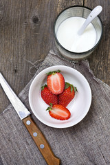 yogurt with strawberries (top view)