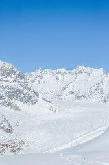 Fototapeta na wymiar Bettmeralp, Dorf, Alpen, Aletschgletscher, Winter, Schweiz