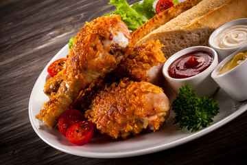 Grilled chicken legs and vegetables