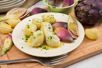 pasta with artichoke cream
