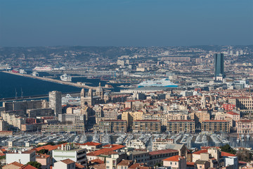Naklejka premium Bird view of the city Marseille, France