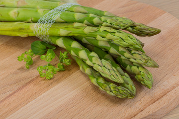 Raw asparagus