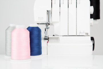 Sewing threads on reflective surface