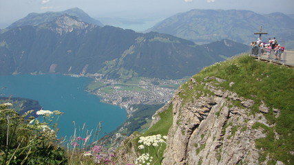 Fronalpstock_Four_Cantons_See_view © manek79