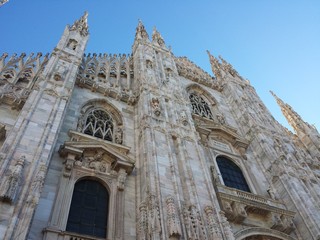 Facciata del duomo di milano vista dal basso