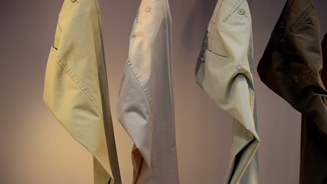 Damenbekleidung