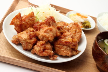 山盛りからあげ定食