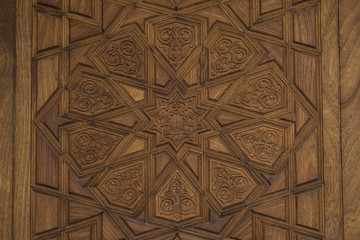 wood door carving