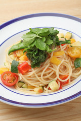 野菜のクリームパスタ