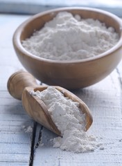 Flour.