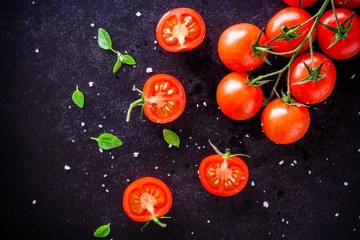 fresh organic cherry tomatoes with basil and sea salt - Powered by Adobe