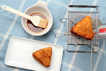 焼おにぎりなアート