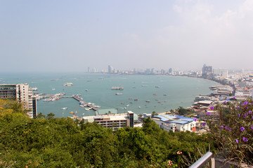 Fototapeta na wymiar Pattaya bay view