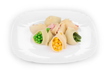 Pasta shells stuffed with vegetables