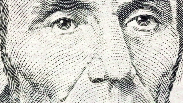 Abe Lincoln Macro Zoom