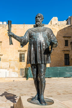 Statue de Jean de Valette &agrave; La Valette, Malte