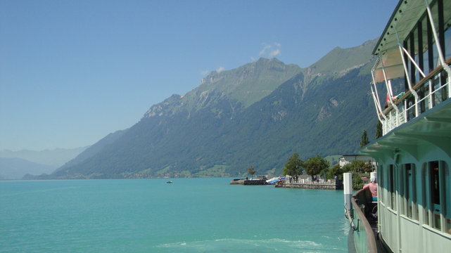 Brienzersee_ship