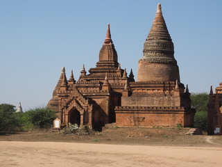 Pagoda budista en Bagan (Myanmar)