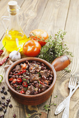 Meat stew with red beans and chili
