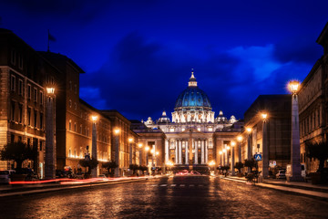 Fototapeta na wymiar Blue Hour in the Vatican