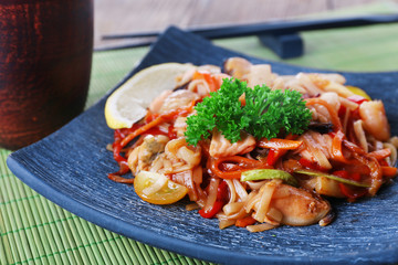 Chinese noodles with vegetables and seafood