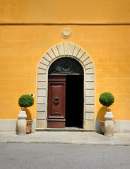 door, Tuscany