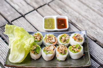 thai style spicy sushi roll